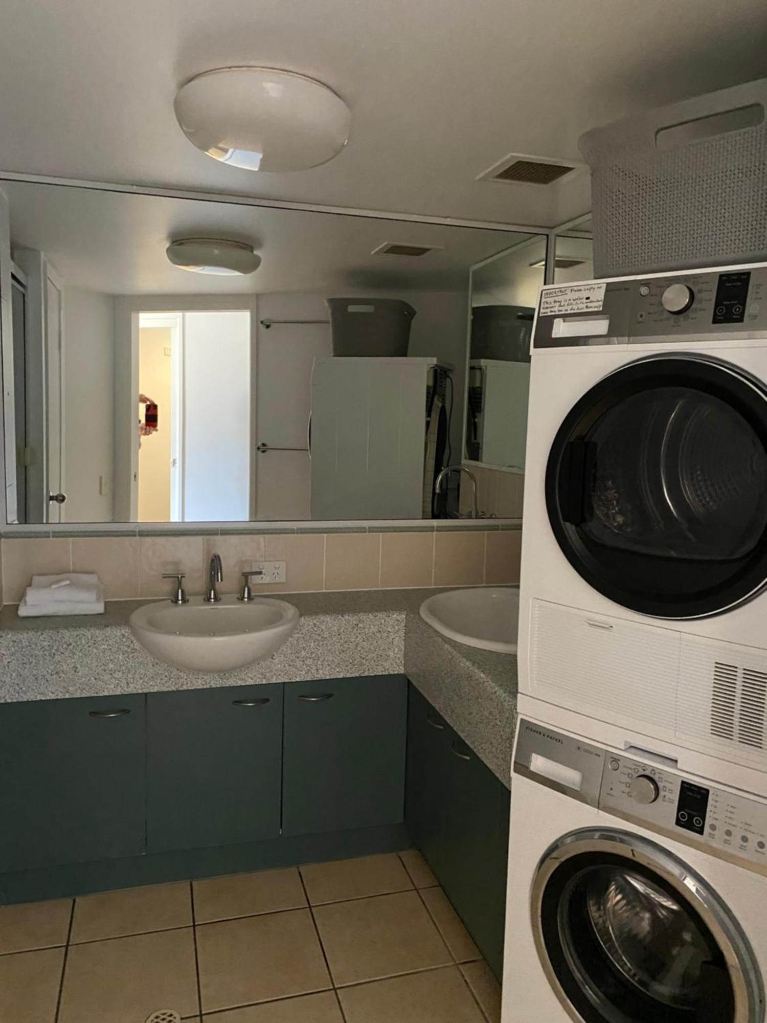 Kings Bay Apartments Caloundra Kültér fotó